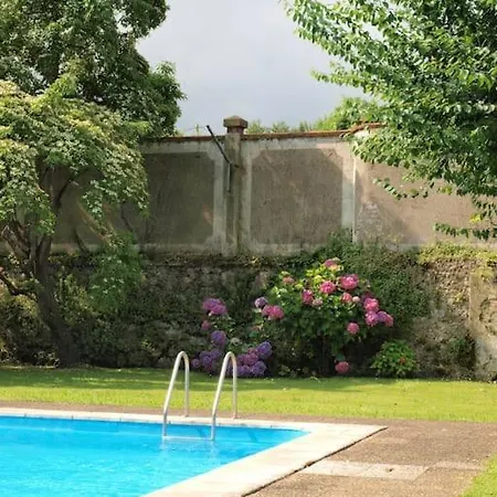 Precioso Wifi, Aparcamiento, Piscina En リャネス