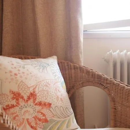 Apartment Precioso Wifi, Aparcamiento, Piscina En *