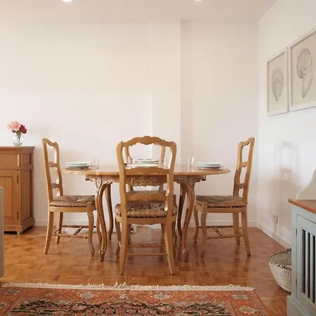 Apartment Precioso Wifi, Aparcamiento, Piscina En *